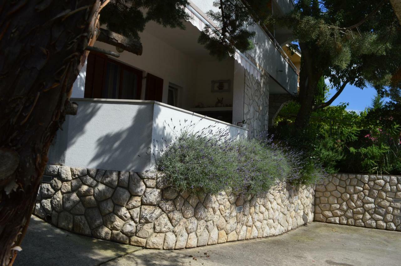 Mediterra M تْسْغيكفانِتْسا المظهر الخارجي الصورة
